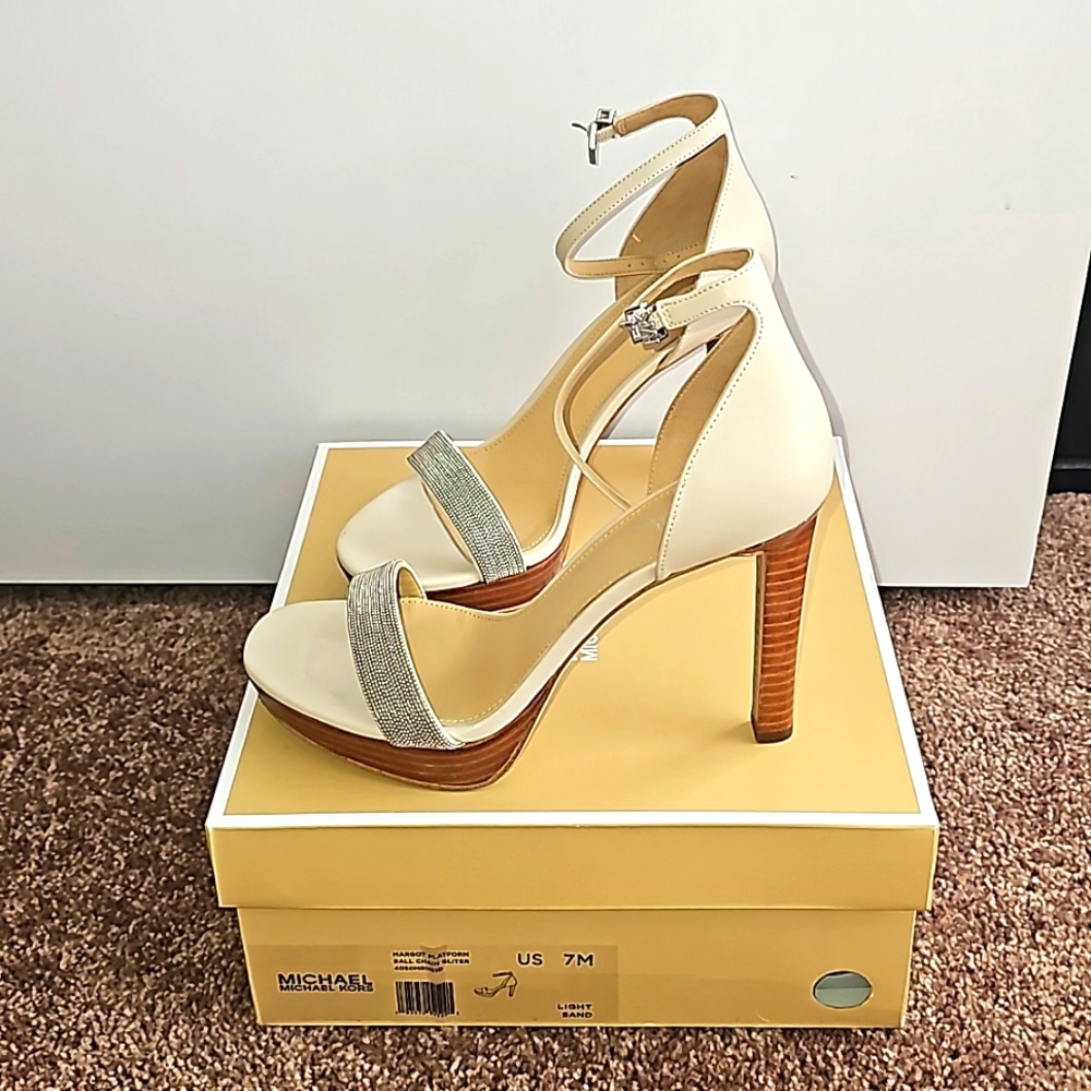MICHAEL MICHAEL KORS Margot Ball Chain Platform Sandal Size 7